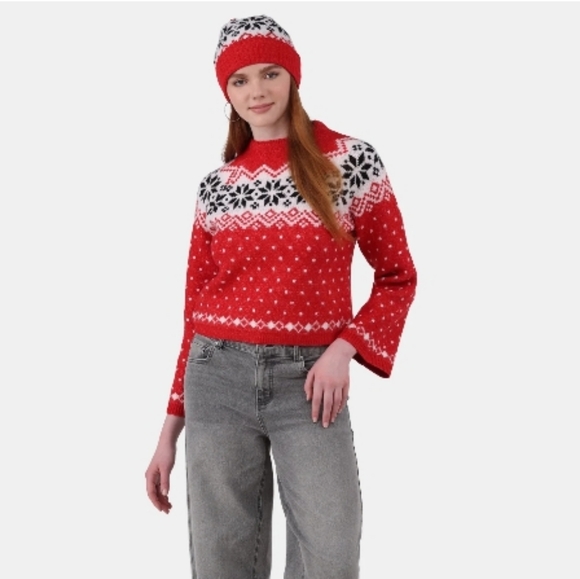 No Boundaries Sweaters - No boundaries cropped snowflake sweater with matching hat. Size small. NWT. Red.